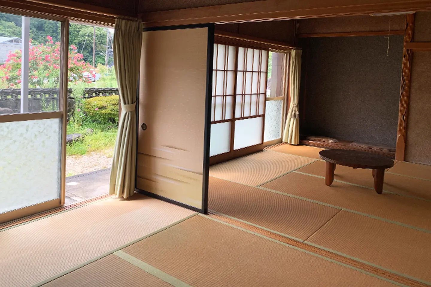リフォーム前の室内の様子
